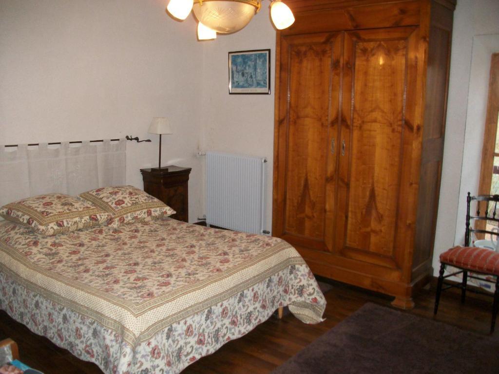 Chambre D'Hote Moulin Du Ru Bed & Breakfast Aulnoy Room photo